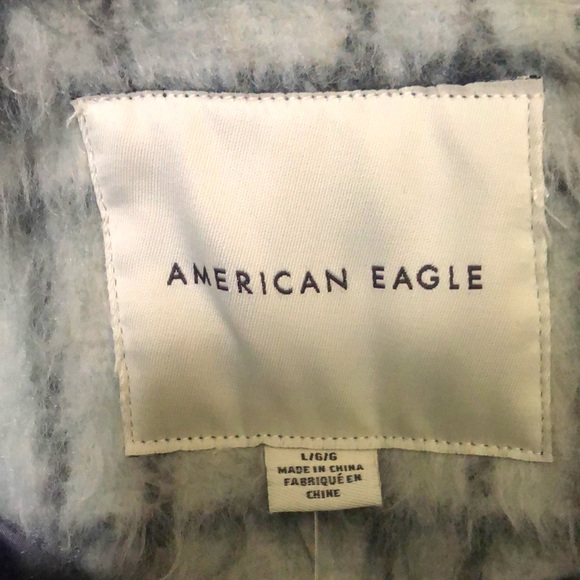 American Eagle Outfitters grey and white jacket. - Picture 5 of 6
